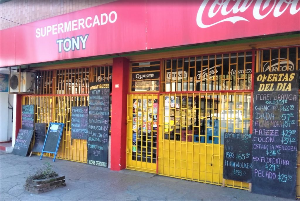 Supermercado Tony en Villa Carlos Paz Av. San Martín 1414