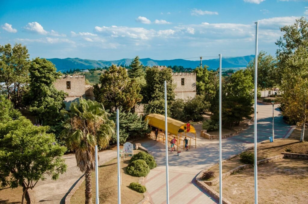 castillo parque tematico pekos villa carlos paz (1)
